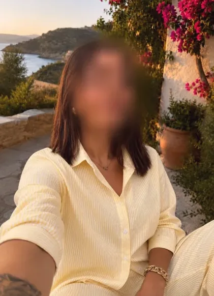 Antía, 23 años