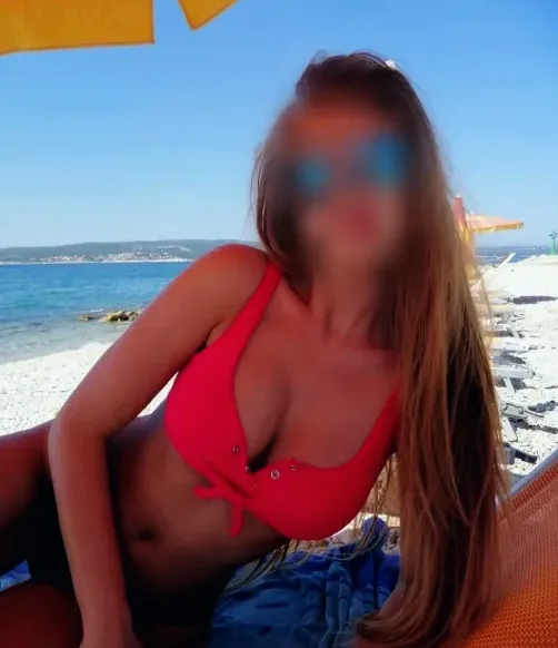 Cintia, 28 años